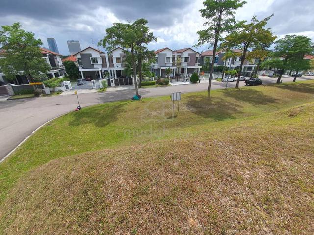 Rear land higher than front Bungalow Land Ponderosa 1