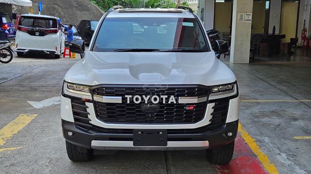 2022 Toyota LANDCRUISER 3.5 GR SPORT (30779) - Cars for sale