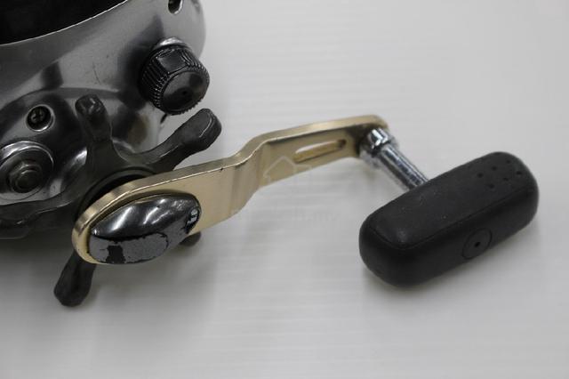 Shimano Dendoumaru 3000XH Electric Reel No Cord - photo 5 of 6