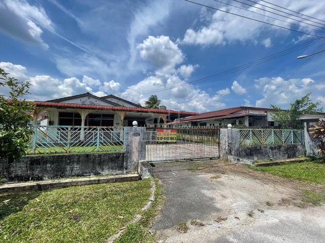 [Corner Unit] Banglo Setingkat Kg Boyan Taiping, Perak 1