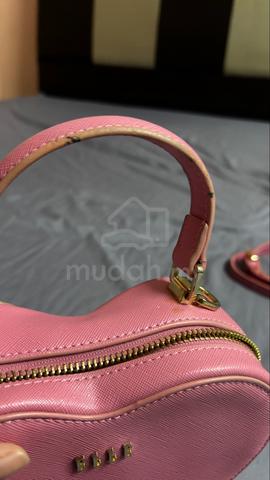 Carousel Image