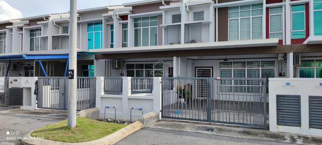 Mapel Hillpark 1 Unit For Sale 1