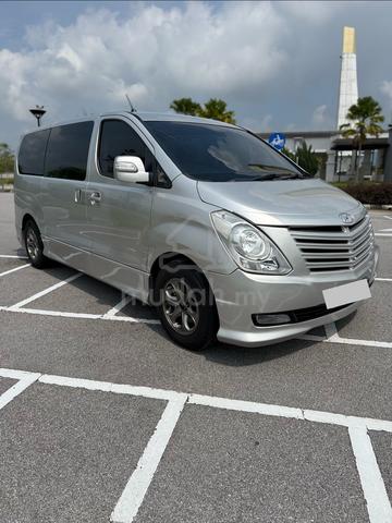 2010 Hyundai GRAND STAREX 2.5 ROYALE (A) - 1
