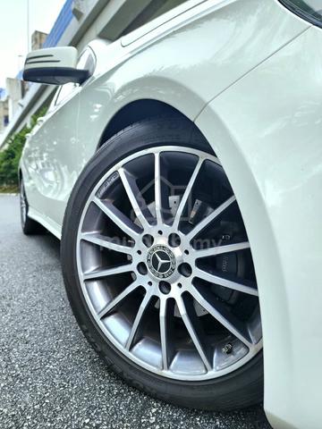 Mercedes Benz A200 1.6 AMG HATCHBACK FULON 1 OWNER - 5