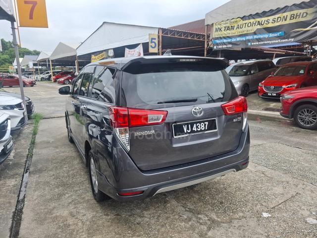 2017 Toyota INNOVA 2.0 G (A) - 4