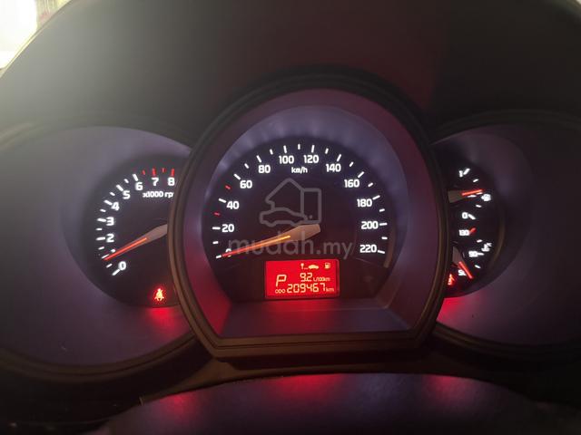 2016 Kia RIO K2 1.4 SEDAN FULL SERVICE - 5