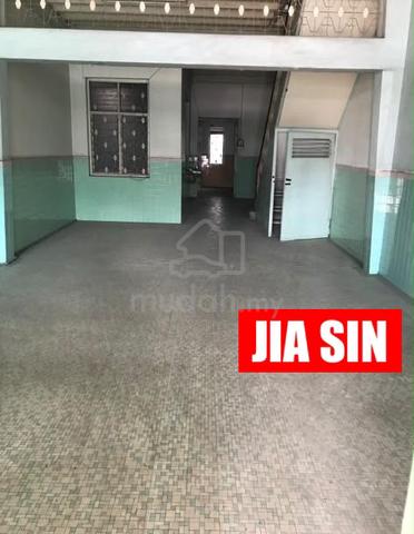 2 Storey Terrace House For RENT @ Georgetown 1