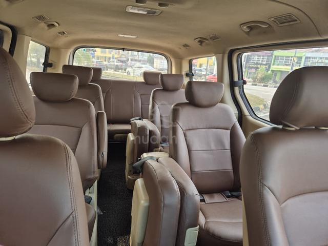 2010 Hyundai GRAND STAREX 2.5 ROYALE (A) - 2