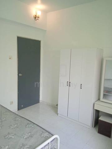 Fully Furnished Master Room in Desa Medura Relau 1