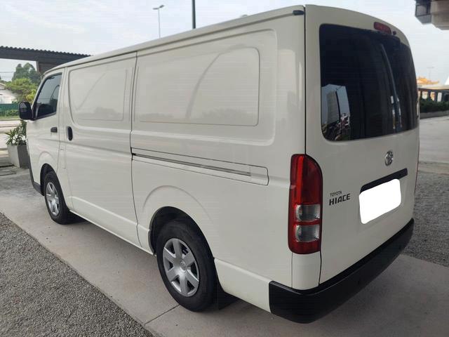 2022 Toyota Hiace 2.5 (M) Panel Van - 5