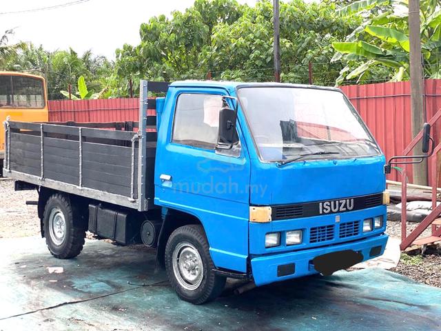 Lori Isuzu 1 Tan Kargo Diesel - Commercial Vehicle & Boats for sale in ...