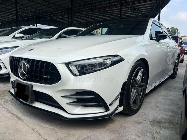 2018 Mercedes Benz A-CLASS 1.3 A180 Hatchback - 1