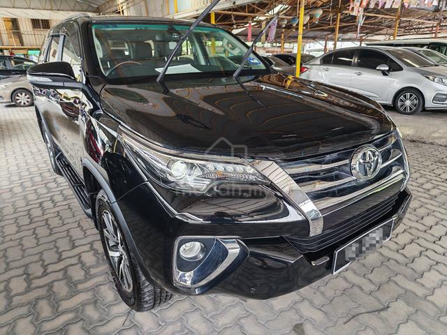 2017 Toyota FORTUNER 2.7 SRZ 4X4 2TR-FE (A) - 1