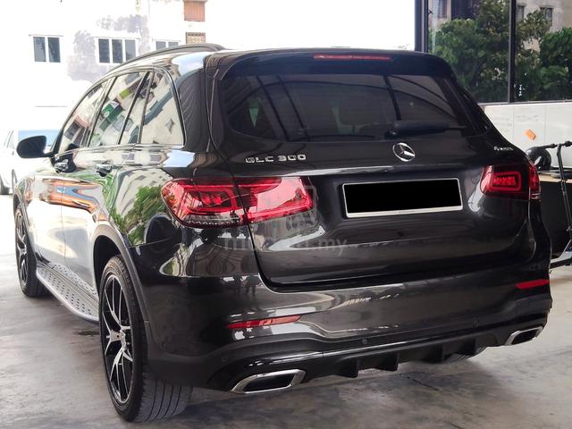 Mercedes Benz GLC300 2.0 4MATIC AMG ORIGINAL PAINT - 3