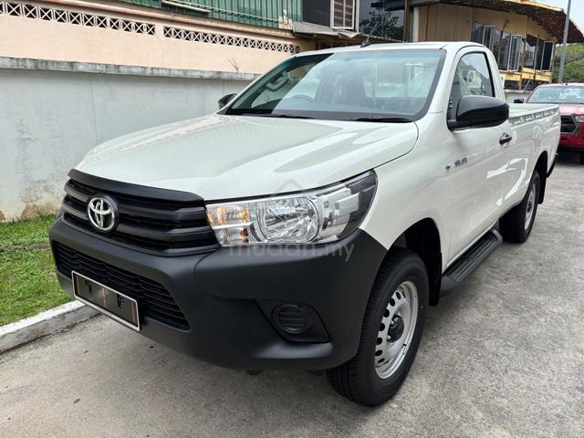 2026 Toyota HILUX 2.4 MT MY17 AN120 FACELIFT II - 1