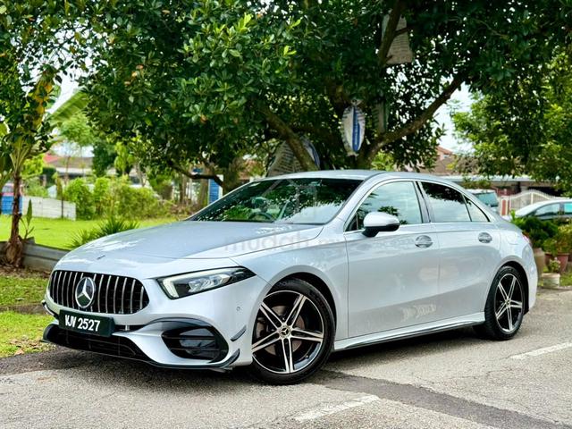ON THE ROAD 2022 Mercedes Benz A-CLASS 1.3 200 AMG - 2