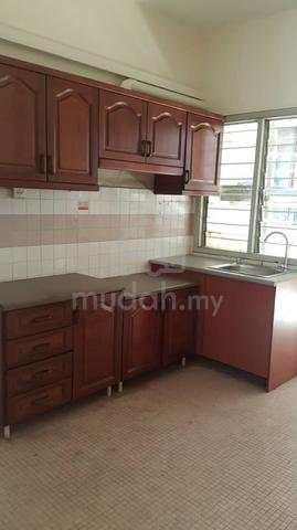 Freehold House For Sale at Wangsa Melawati, near shops, school, park 1
