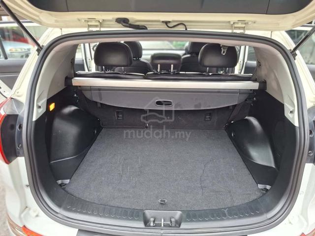 Kia Sportage 2.0 AWD | 2012 | Push Start | Sunroof - 4
