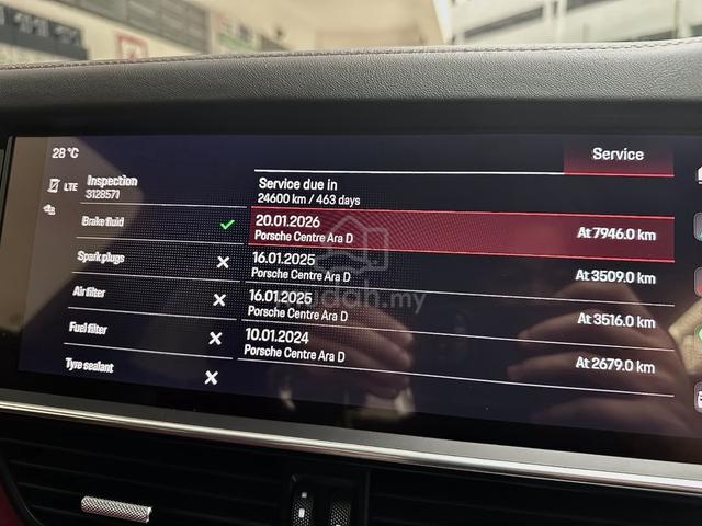 2023 Porsche CAYENNE 3.0 MILEAGE 13K F.SERVICE - 2