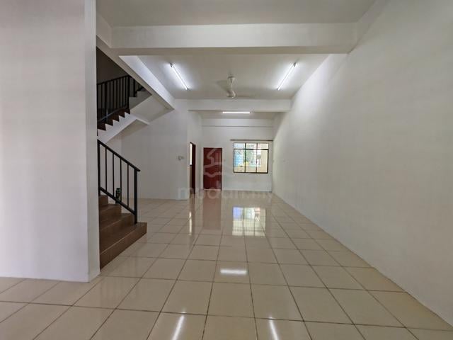 Taman Desa Seri Ketiau / Putatan / Newly Renovated / KKIA / Terrace 1