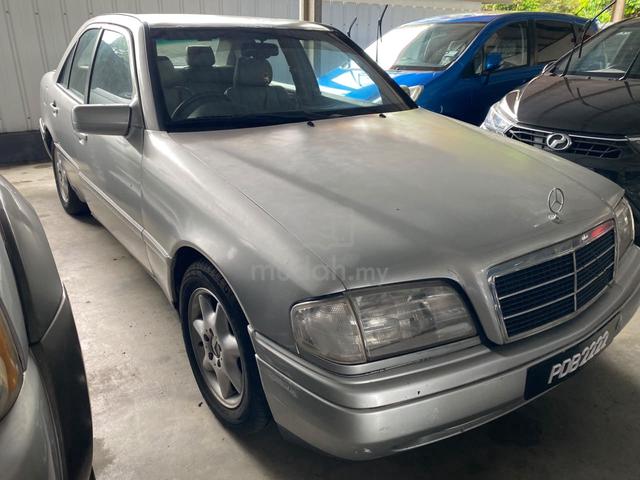 Mercedes w202 c200 - 1