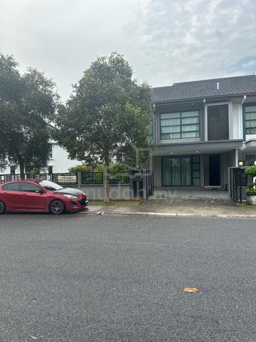 Rumah Murah Tanah luas 1