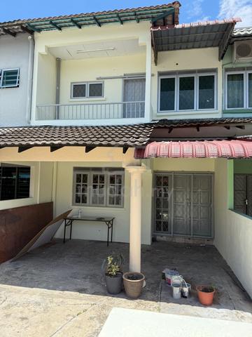 Double Storey Terrace / Rumah Teres 2 Tingkat at Tmn. Sri Ampang, Ipoh 1