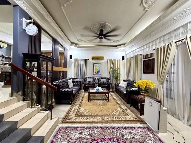 Freehold 2.5 storey Bungalow House Tmn Mulia Bandar Tun Razak Cheras 1