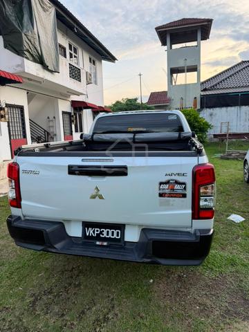 2023 Mitsubishi TRITON 2.4 VGT PREMIUM MY19 L200 - 2