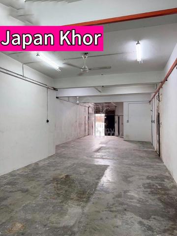 Cheaper Ground Floor Shoplot Facing Main Road at Raja Uda Area. 2