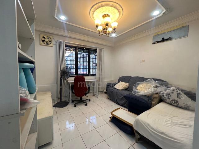 Taman Lembah Maju 600 Apartment 1