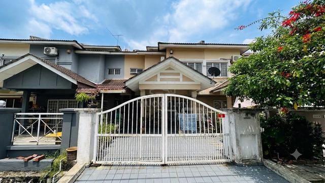 2.5sty Terrace House, Rawang, Bandar Country Homes, Kota Emerald 1
