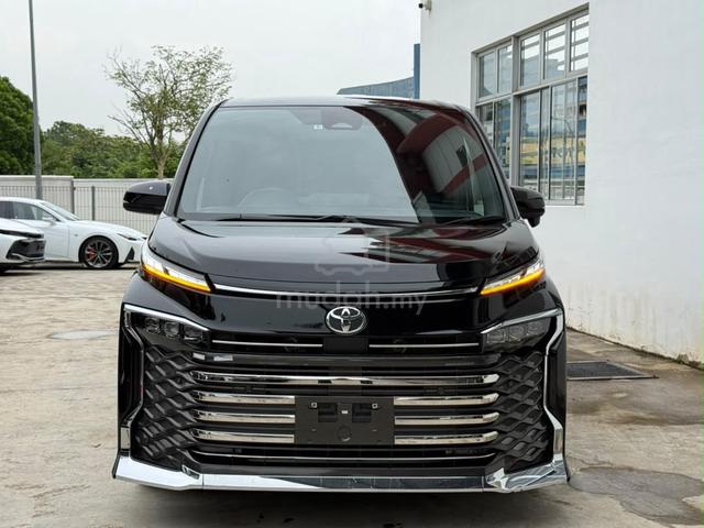 5A Ori Power Boot‼️2022 Toyota Voxy S-Z 2.0 NA - 3