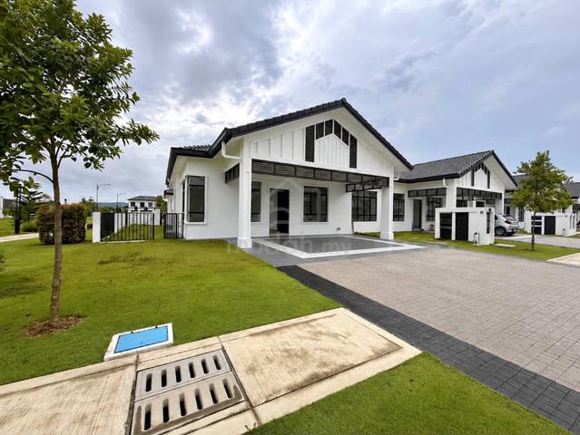 CORNER LOT NORTON Garden Eco Grandeur Single Storey 1