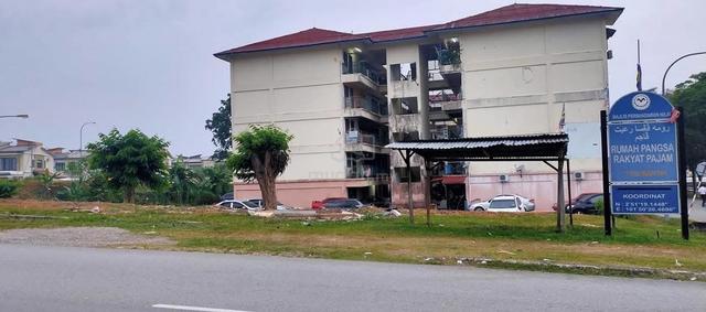 Pangsa Rakyat (College Heights) 1