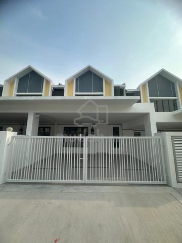 Eka Height Semi-D Concepts  22x70 New Units Cheap For Rent 4bed 4bath 1