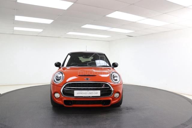 2019 MINI Cooper S 3 Door LCI CBU - 1