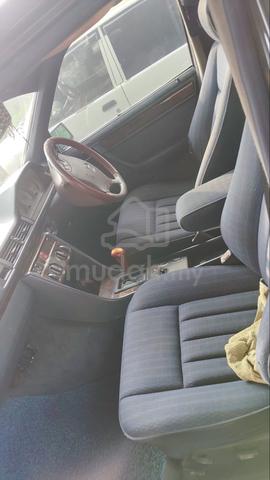 1995 Mercedes Benz 230 2.3 230.6 W114.615 (M) - 3