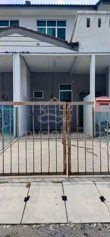 Perak Batu Gajah Not Furnished Townhouse For Rent 1