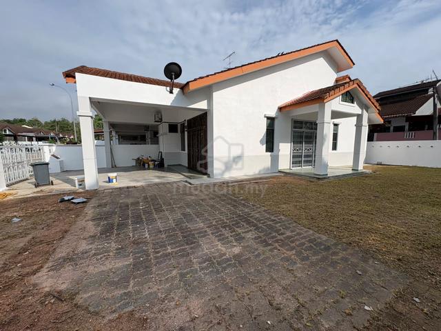 taman puteri park single storey corner lot guard gated 1