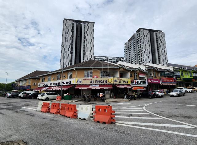 2 Storey CORNER HOUSE Tmn Lestari Putra Seri Kembangan 1