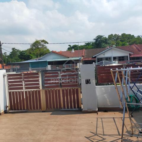 Johor Johor Bahru Freehold 2-Storey Terraced House For Sale 1