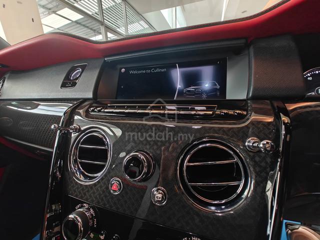 2020 Rolls Royce CULLINAN Black Badge ShootingSTAR - 4