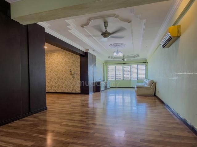 Likas Square Apartment @ Kota Kinabalu 1