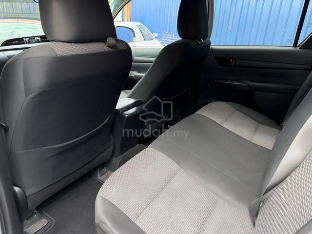 2016 Toyota HILUX 2.4 4X2 VNT (M) DOUBLE CAB - 5