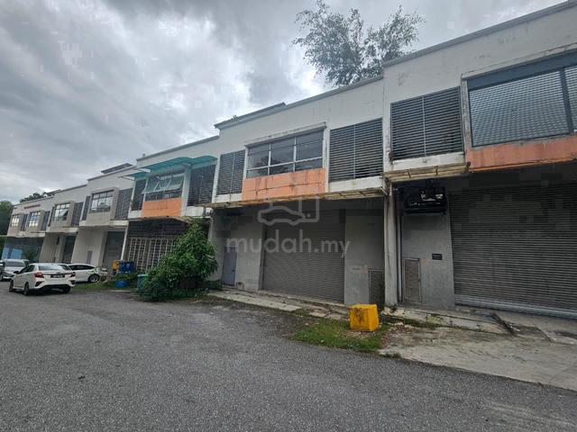 Rawang freehold link factory , very near Aeon Rawang 1