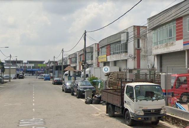 2 Adjoining Semi-D Factory For Sale @ Taman IKS Merdeka, Melaka 1