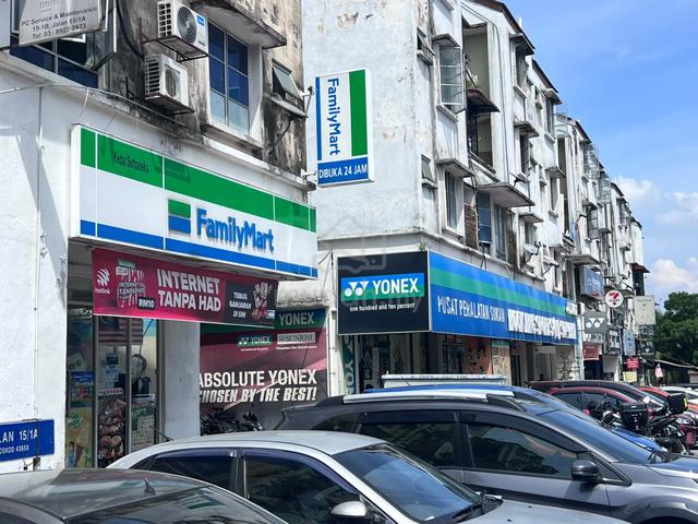 GOOD FOR INVESTMENT Shoplot Ground Floor Seksyen 15 Bandar Baru Bangi 1