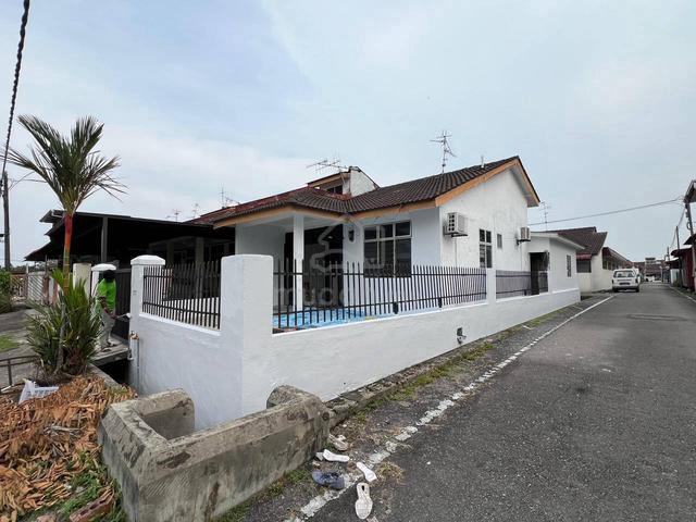 1-Storey Rent/ Pekan Nanas/ Gelang Patah/ Tuas/ GP Mall/ New Paint 1