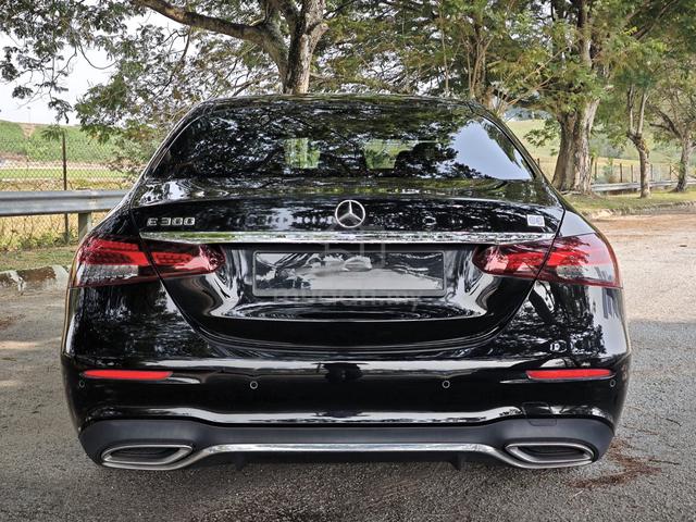 Mercedes Benz E300 2.0 AMG LOW MILEAGE 24K KM - 5